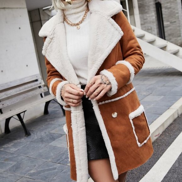 BOHO BABE Faux Suede w/Faux Fur Double breasted pe - Picture 3 of 6